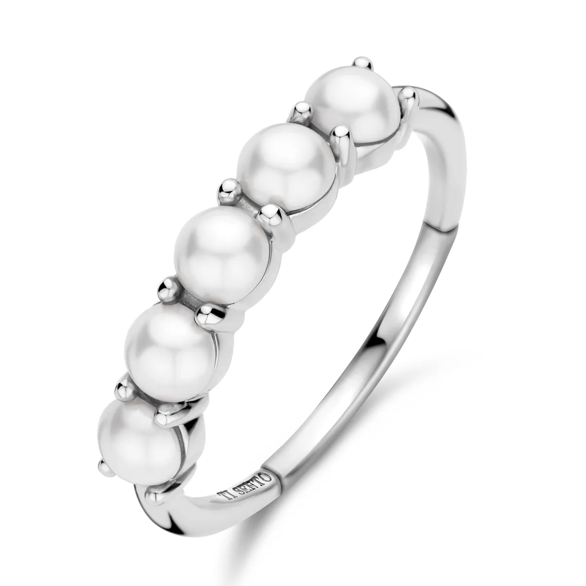 Кольцо из серебра 925 пробы